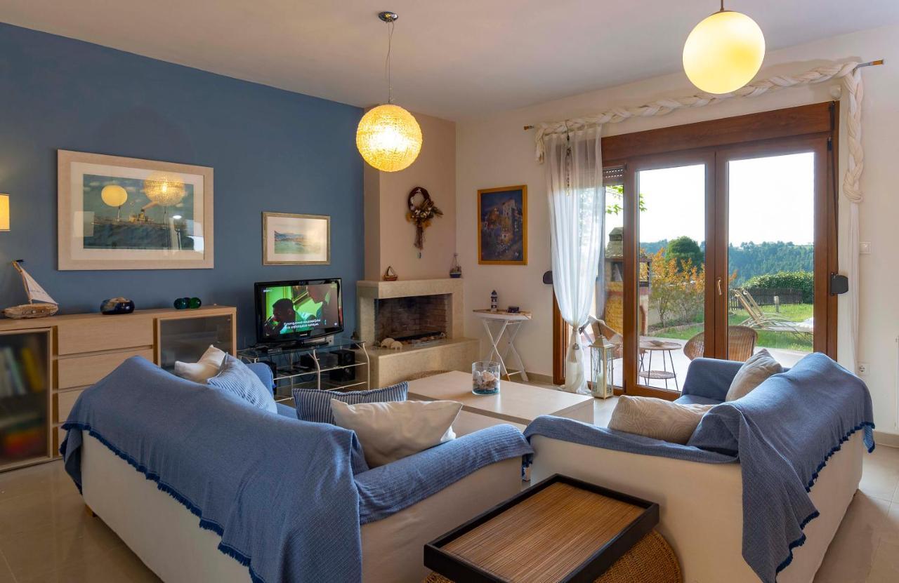 Elani #Luxlikehome Hill Summer Villa מראה חיצוני תמונה